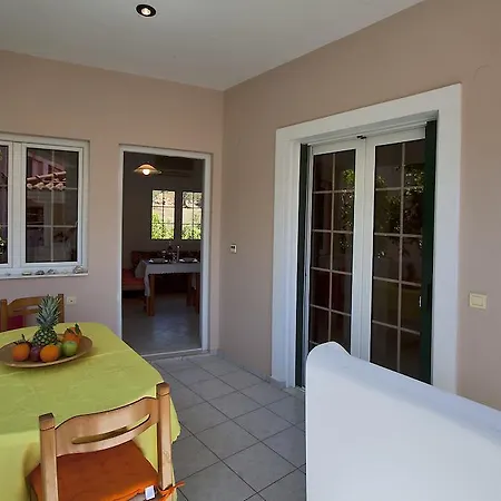 Drimouras Apartment *