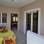 Drimouras Appartamento *